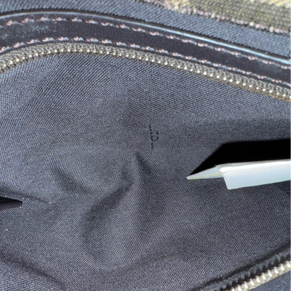 FENDI Baguette Medium with sequins - Picture 6 of 7